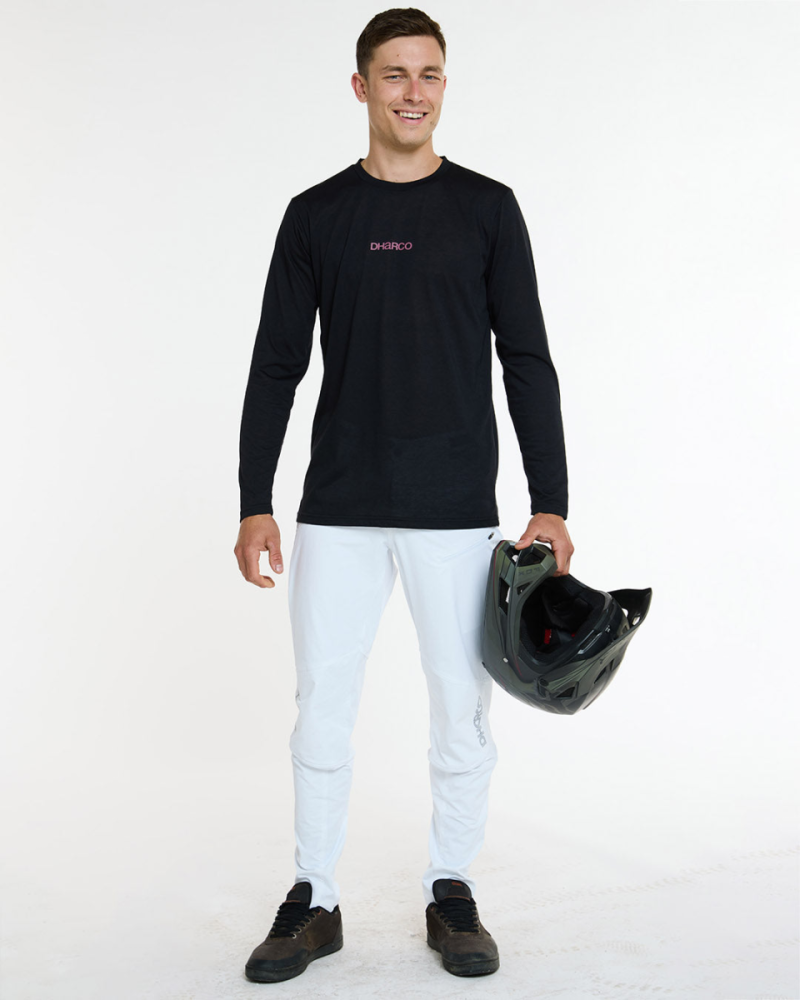 Dharco Mens Long Sleeve Tech Tee | Black
