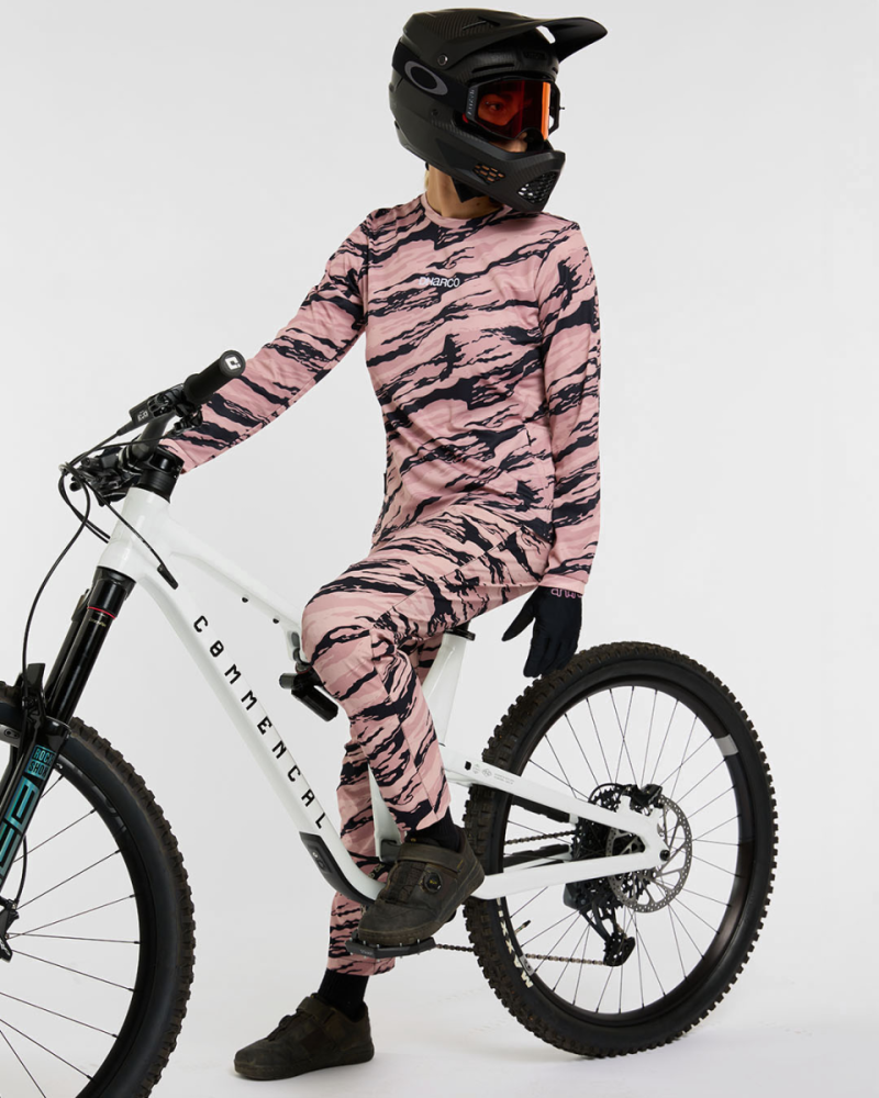 Dharco Womens Gravity Jersey | Ambush, M